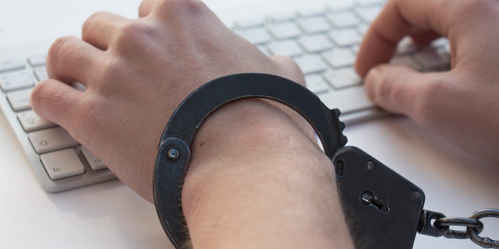 Dipendenza da notifiche? Chiedi ai tuoi ormoni